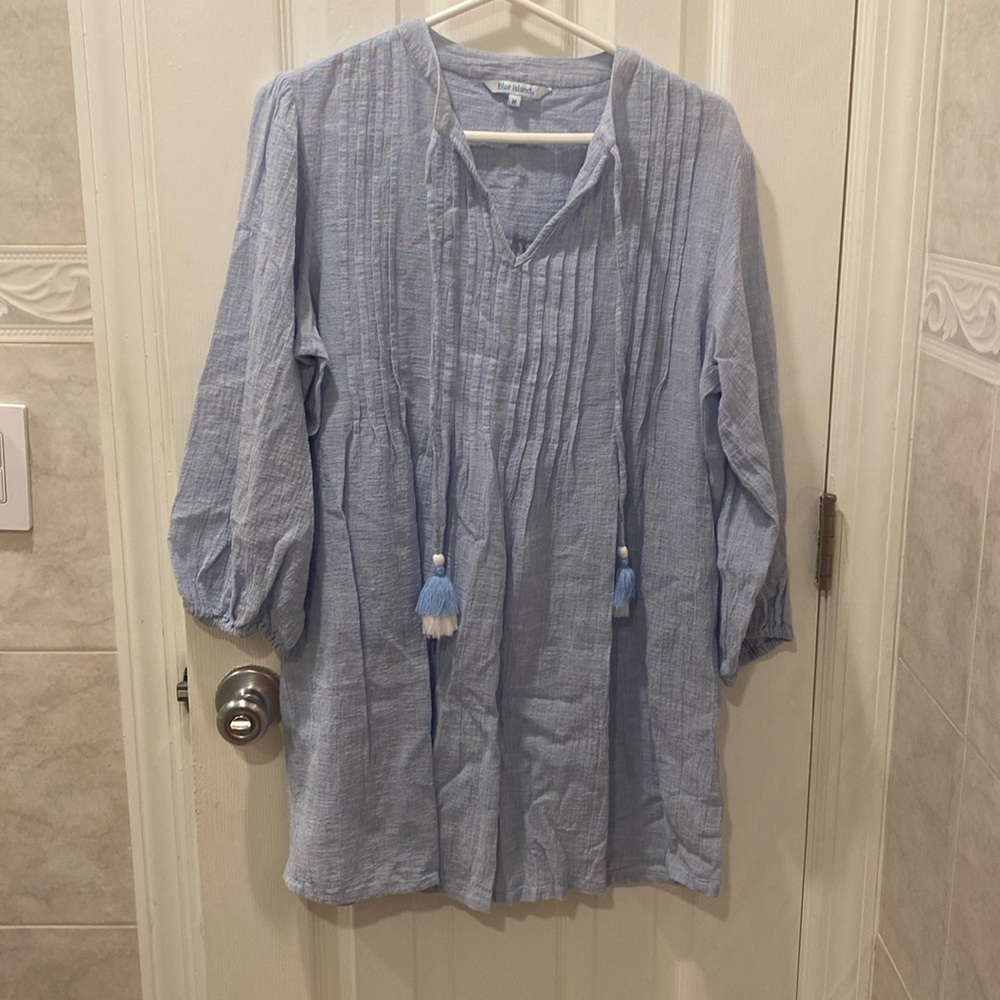 Blue Island Cover Up - Size M - Lt Blue!